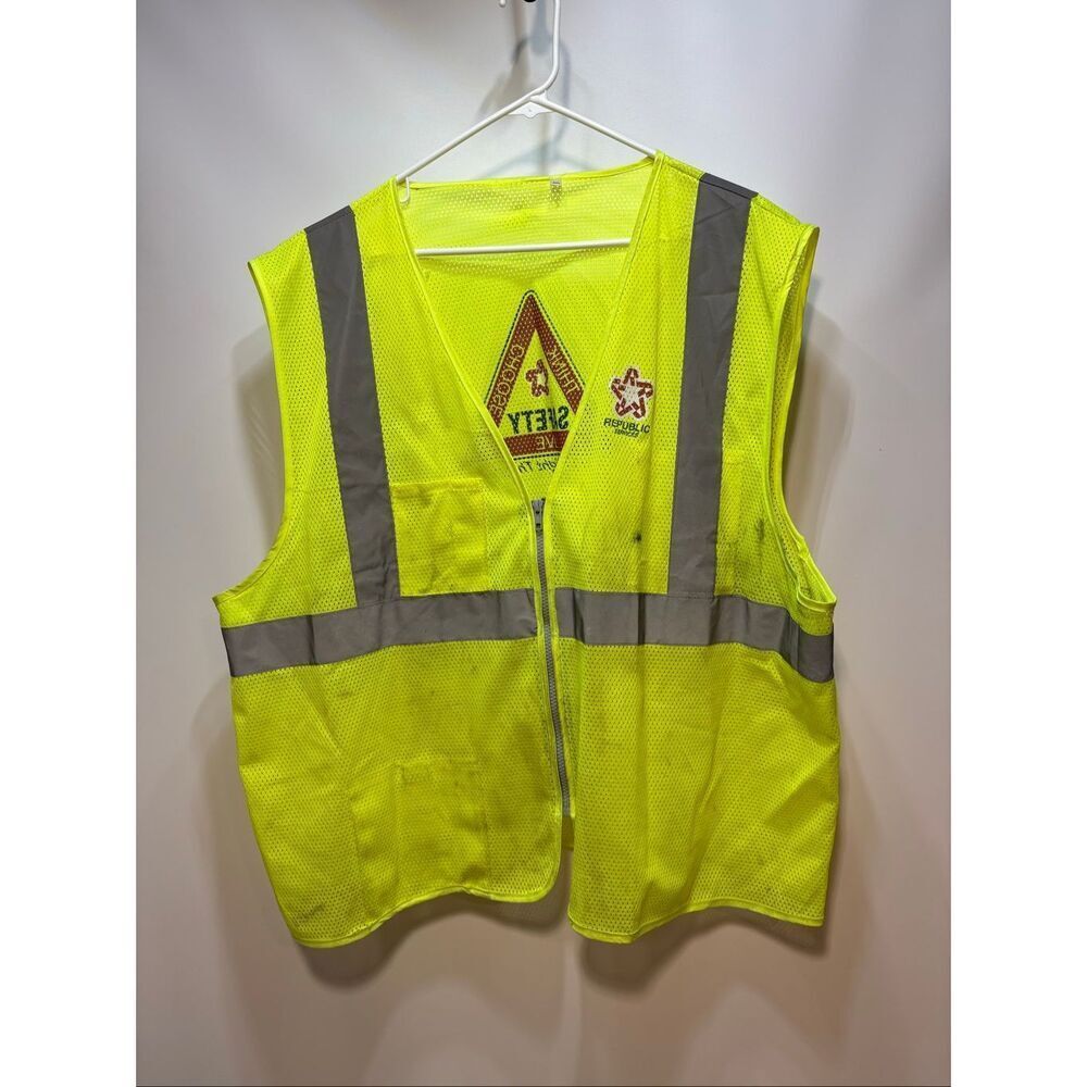 Republic safety vest